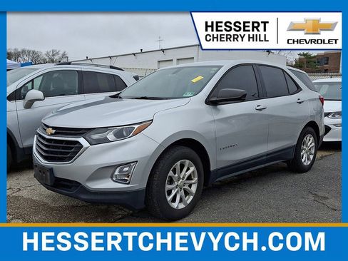 Used 2018 Chevrolet Equinox LS w/ LPO, Cargo Package image 1