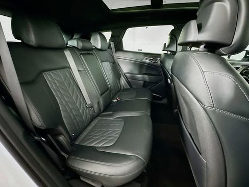 Used 2023 Kia Sportage X-Line w/ X-Line Premium Package image 32