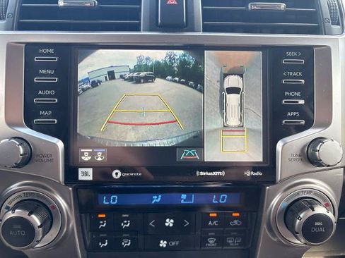 Used 2022 Toyota 4Runner Limited AWD/4WD image 25