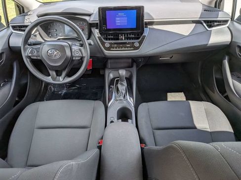 Used 2025 Toyota Corolla LE FWD image 14