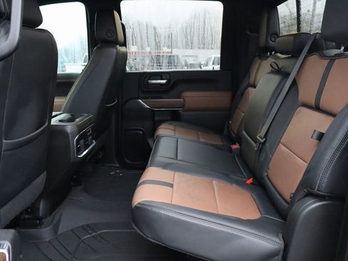 Used 2023 Chevrolet Silverado 3500 High Country w/ Z71 Off-Road Package image 29