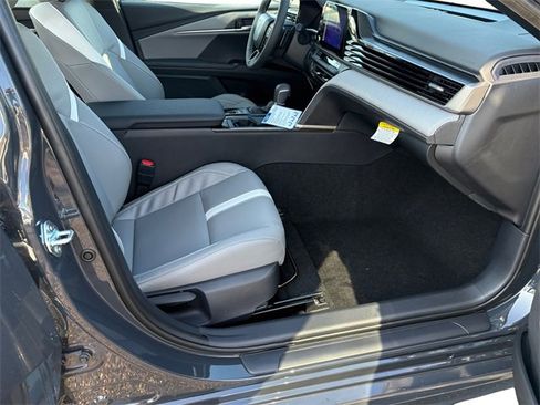 New 2026 Toyota Camry SE image 11