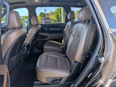 Used 2021 Kia Telluride SX w/ SX Prestige Package AWD/4WD image 26