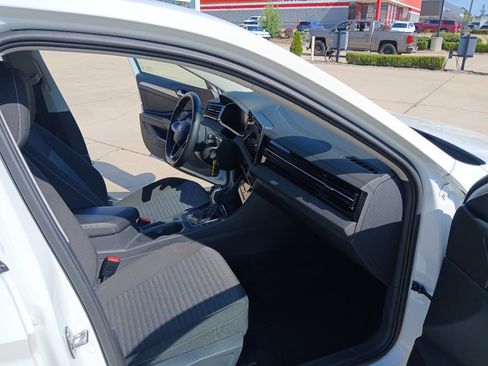Used 2026 Volkswagen Jetta S FWD image 23