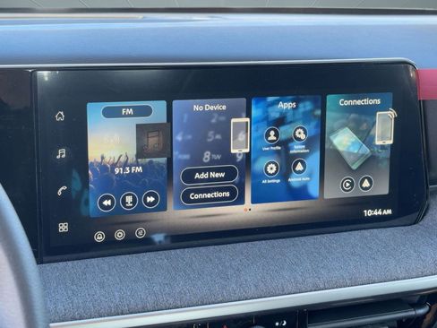 New 2026 Nissan Kicks S image 23