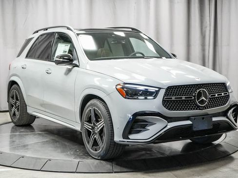 New 2026 Mercedes-Benz GLE 580 GLE 580 image 3
