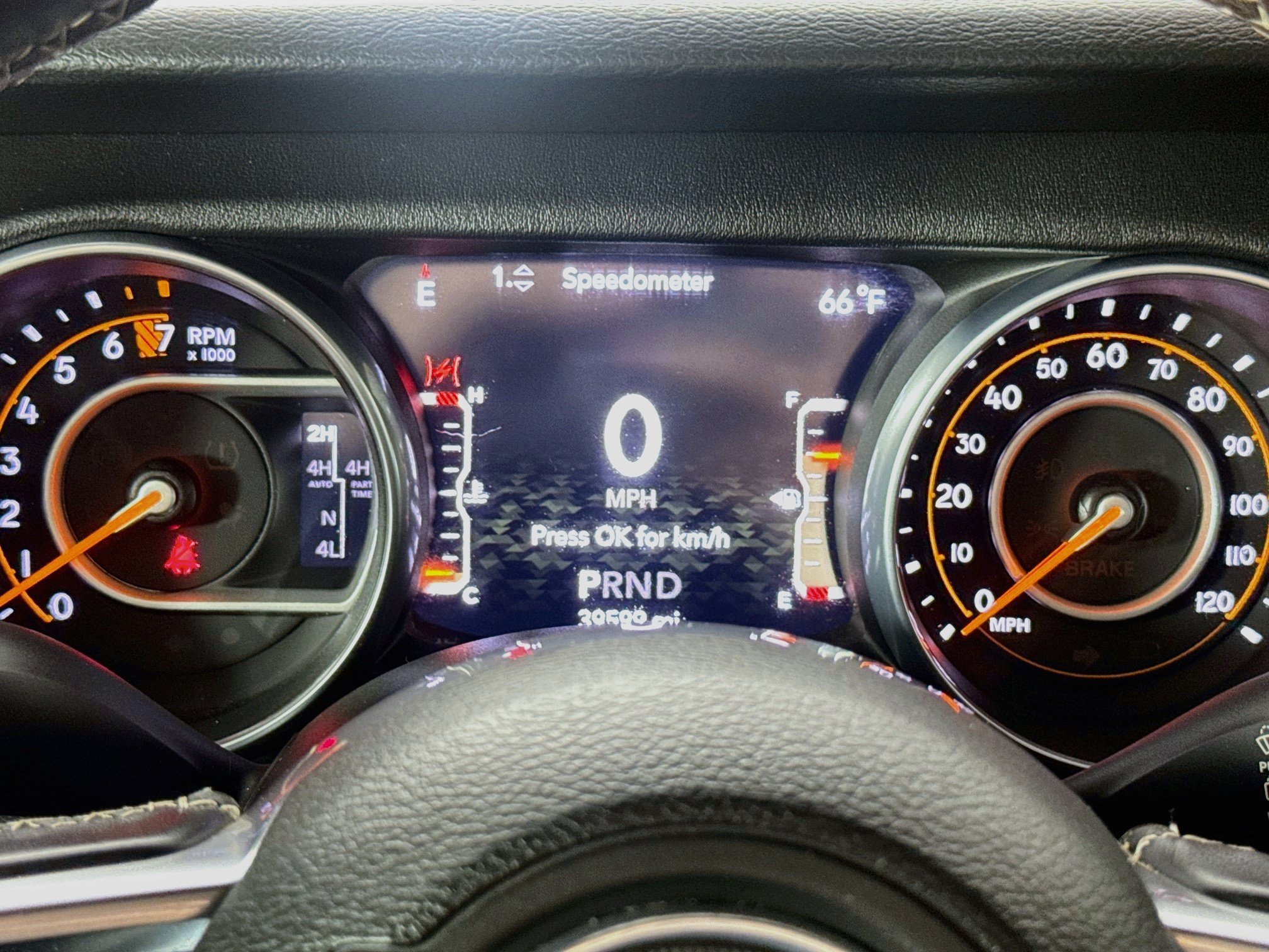 Used 2018 Jeep Wrangler Unlimited Sahara AWD/4WD image 16