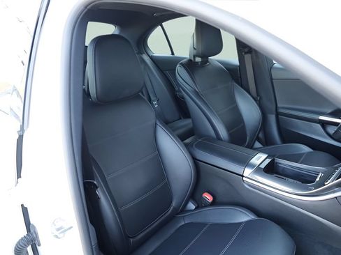 Used 2022 Mercedes-Benz C 300 4MATIC Sedan image 23