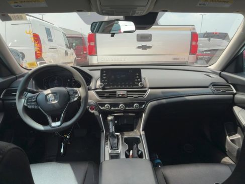 Used 2020 Honda Accord LX image 5