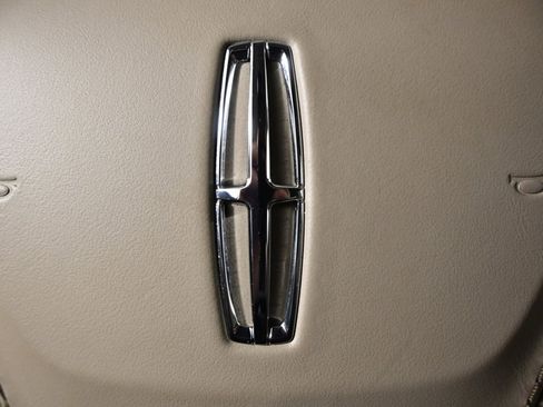 Certified 2022 Lincoln Aviator Reserve w/ Equipment Group 201A image 37