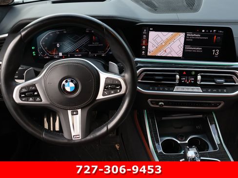 Used 2022 BMW X7 xDrive40i w/ M Sport Package AWD/4WD image 19