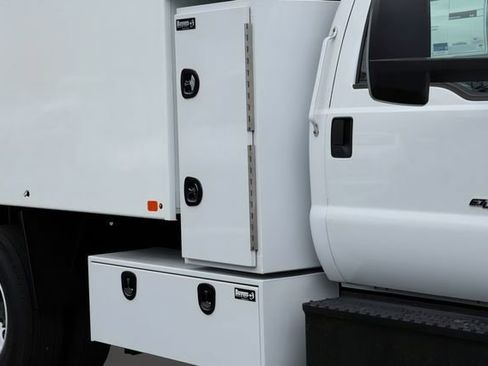 New 2026 Ford F750 2WD Regular Cab Super Duty image 5