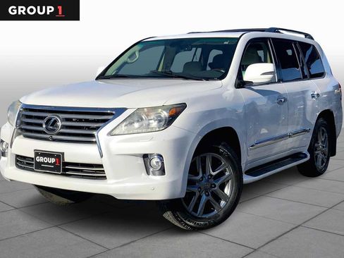 Used 2013 Lexus LX 570 4WD image 1
