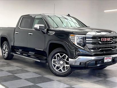New 2026 GMC Sierra 1500 SLT w/ SLT Premium Package