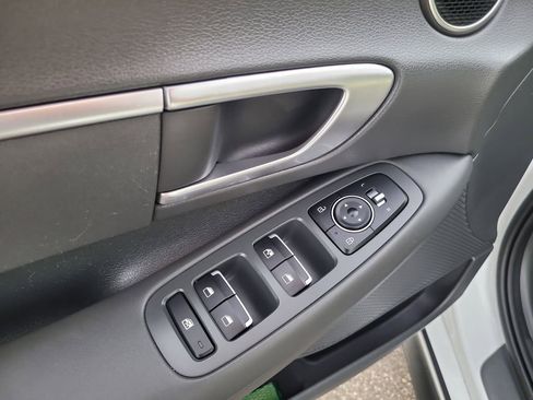 Used 2020 Hyundai Sonata SE image 14