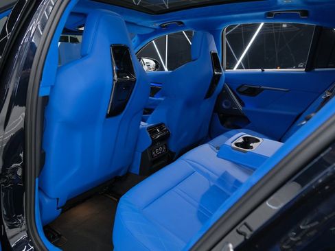 Used 2025 BMW M5 AWD/4WD image 54