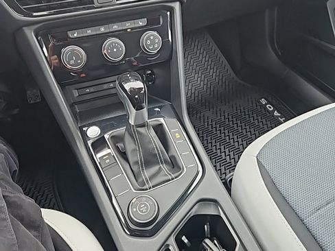 New 2026 Volkswagen Taos S image 31