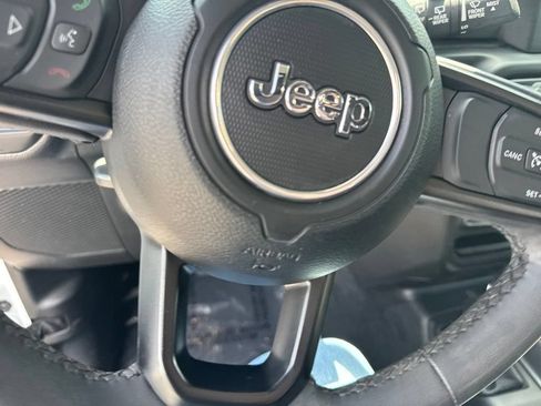 Used 2023 Jeep Wrangler Sport AWD/4WD image 47