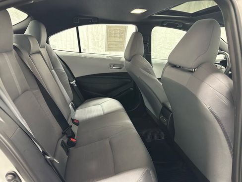 Used 2025 Toyota Corolla SE w/ SE Premium Package image 53