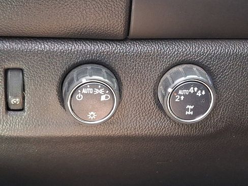 Used 2019 Chevrolet Colorado LT AWD/4WD image 26
