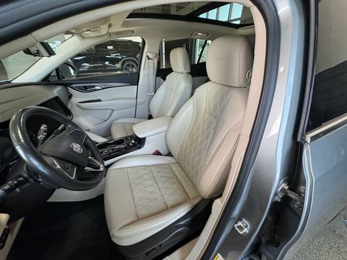 Used 2023 Buick Envision Avenir AWD/4WD image 21