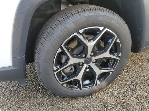 Used 2025 Jeep Compass Limited AWD/4WD image 7