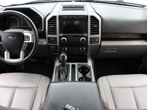 Used 2020 Ford F150 Lariat w/ Equipment Group 502A Luxury AWD/4WD image 24