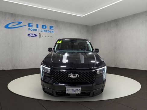 Certified 2025 Ford Maverick Lariat w/ Black Appearance Package AWD/4WD image 6