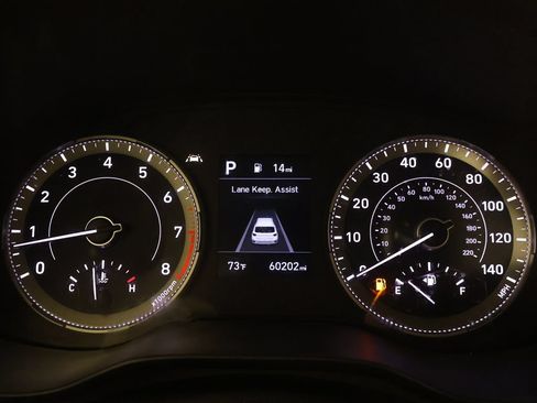 Used 2020 Hyundai Venue SEL FWD image 31