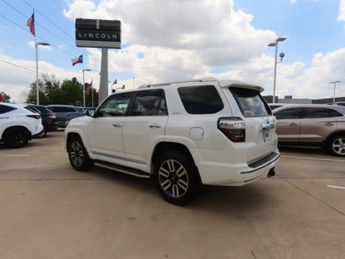 Used 2016 Toyota 4Runner Limited image 14