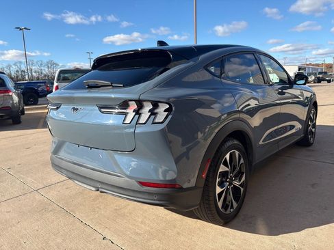 Used 2024 Ford Mustang Mach-E Select image 8