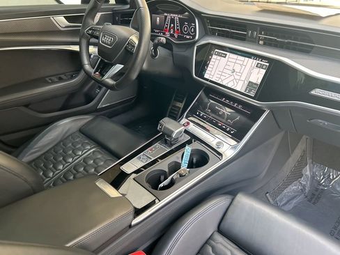 Used 2022 Audi RS 6 w/ Carbon Optic Package AWD/4WD image 27