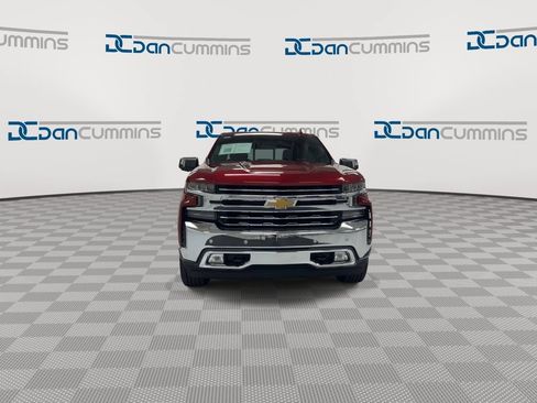 Used 2021 Chevrolet Silverado 1500 LTZ AWD/4WD image 3