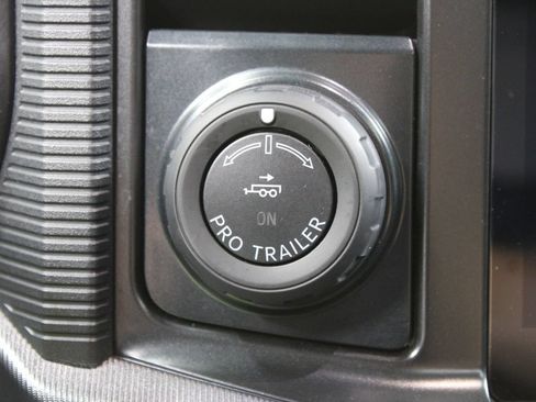 Used 2025 Ford F150 Platinum AWD/4WD image 73