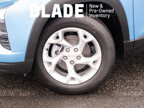 New 2026 Chevrolet Trax LS w/ LS Convenience Package image 18