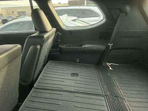 Used 2025 Lexus TX 500h AWD image 11