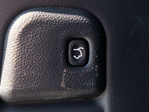 Used 2021 Jeep Grand Cherokee Laredo X AWD/4WD image 37