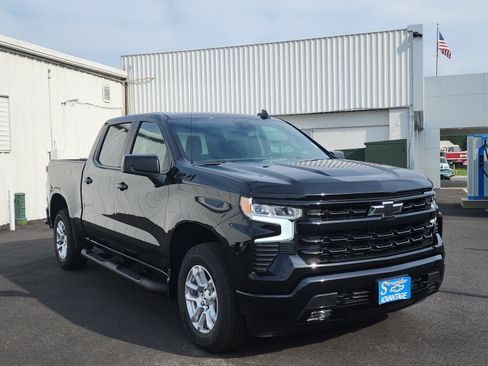 New 2026 Chevrolet Silverado 1500 RST w/ Z71 Off-Road Package AWD/4WD image 7