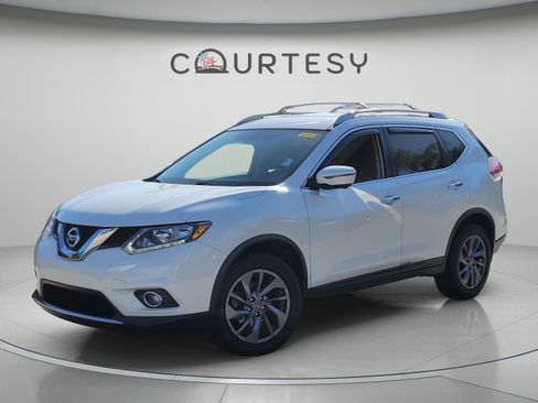 Used 2016 Nissan Rogue SL FWD image 1