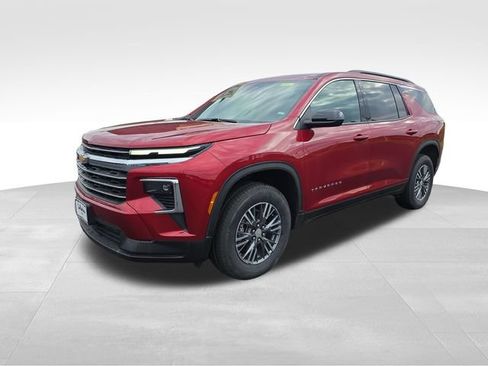 Used 2026 Chevrolet Traverse LT AWD/4WD image 1