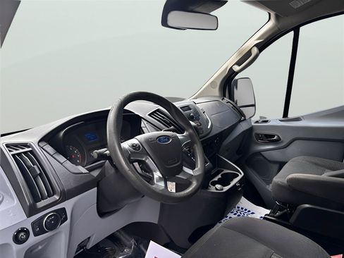 Used 2017 Ford Transit 250 130 Low Roof w/ Exterior Upgrade Package RWD image 10