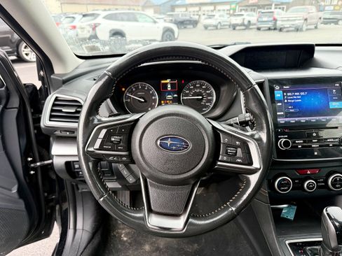 Used 2019 Subaru Crosstrek 2.0i Limited w/ Moonroof Package w/Navigation image 14
