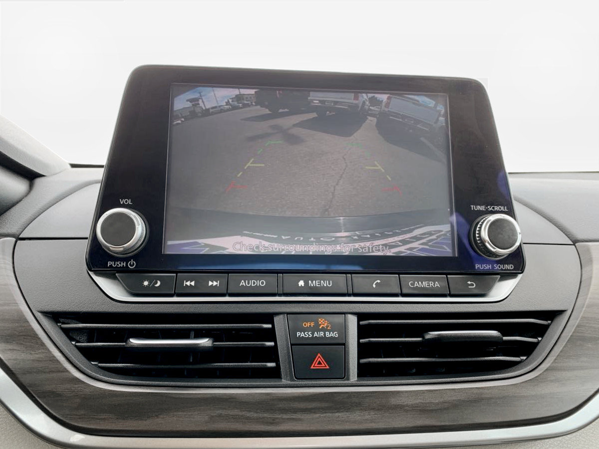 Used 2025 Nissan Altima 2.5 SV FWD image 27