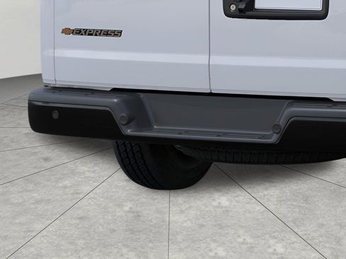 New 2026 Chevrolet Express 2500 w/ Communications Package RWD image 14