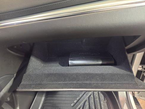 Used 2019 Cadillac XT5 Luxury w/ Sport Package image 25