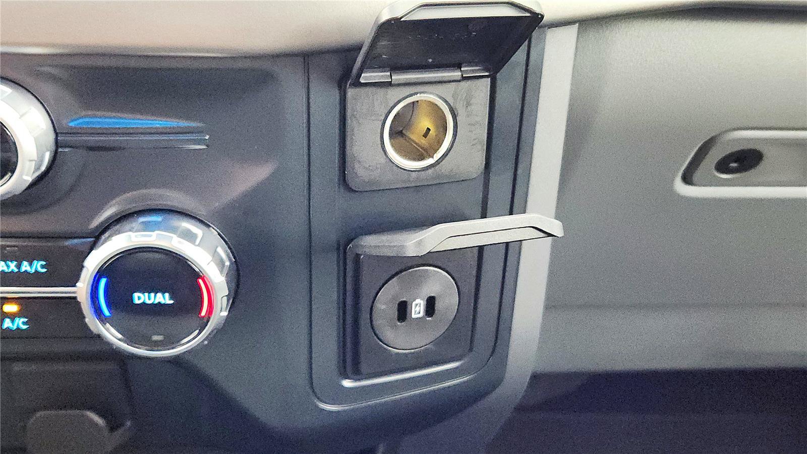 Used 2025 Ford F150 XLT w/ Equipment Group 301A Standard AWD/4WD image 30