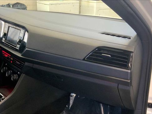 Used 2019 Volkswagen Jetta GLI image 17
