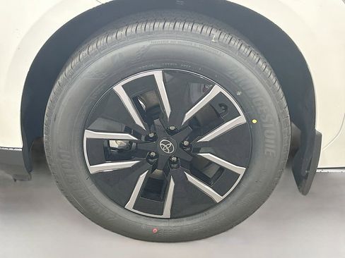 New 2026 Toyota bZ XLE Plus image 8