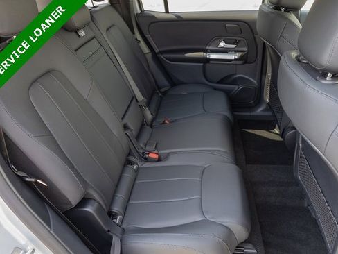 Used 2025 Mercedes-Benz GLB 250 image 18