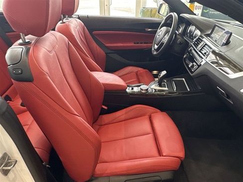 Used 2021 BMW 230i xDrive Convertible w/ Premium Package AWD/4WD image 28